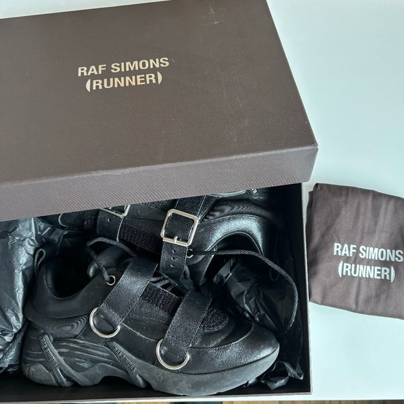 RAF SIMONS SNEAKERS Black Antei 22 Sneakers - Picture 3 of 12